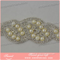 Beaded rhinestone crystal and pearl applique supply from factory